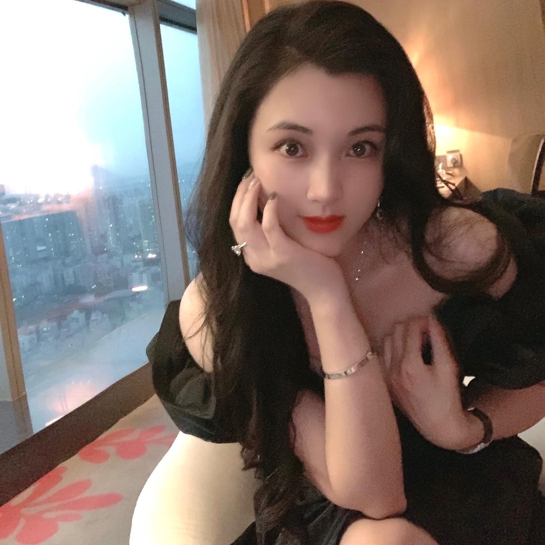 EE💕