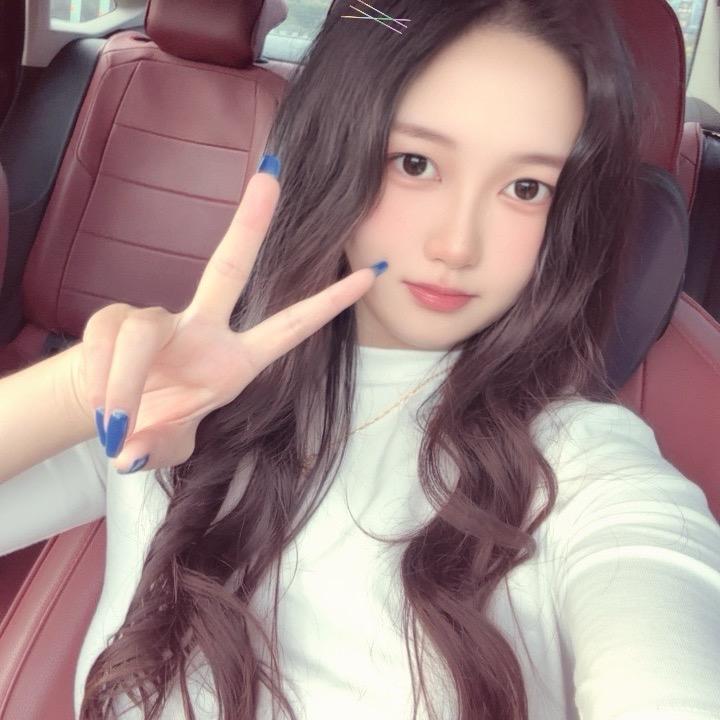 鹤峰燕小姐