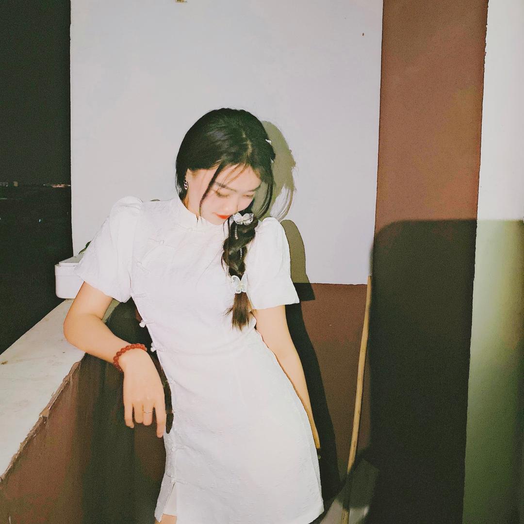 桐桐不是彤彤💗