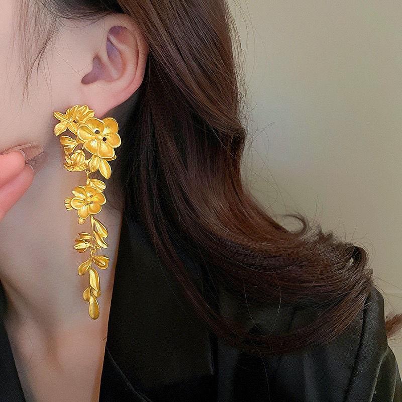 戴菲轻奢饰品