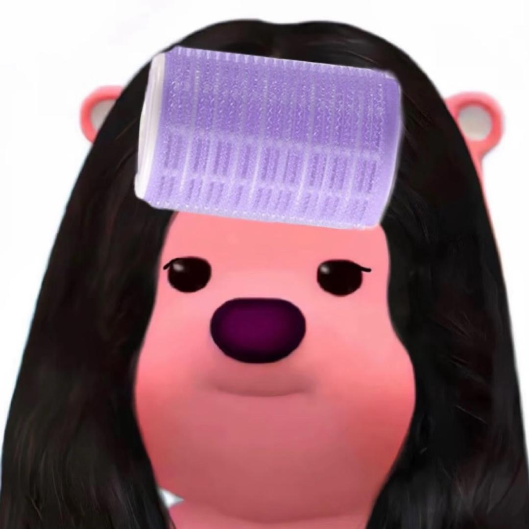 芷是一个紫色卷发筒