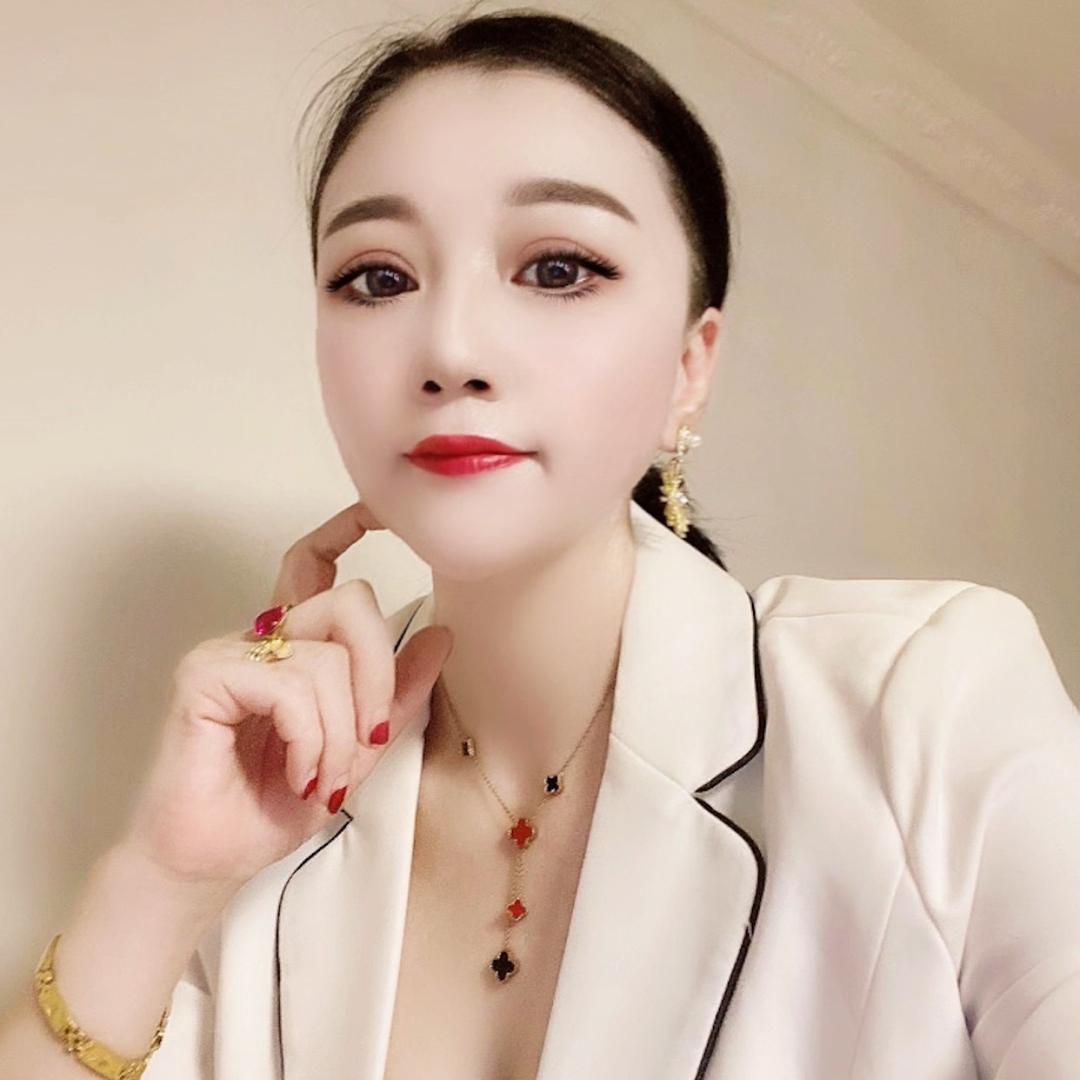 虎牙妹 晚上11:30开播