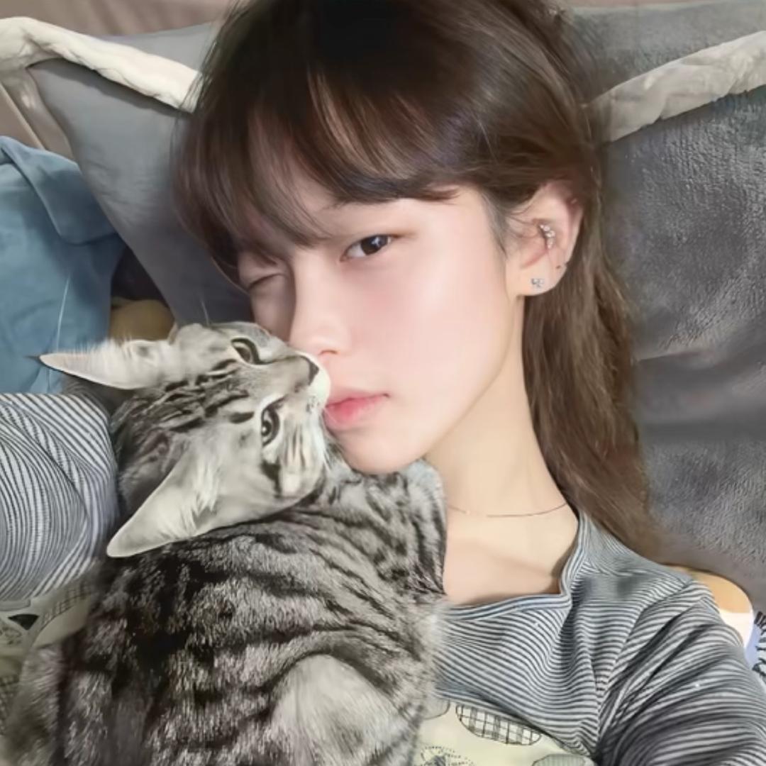 💋