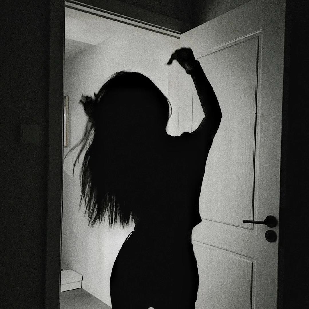 W～