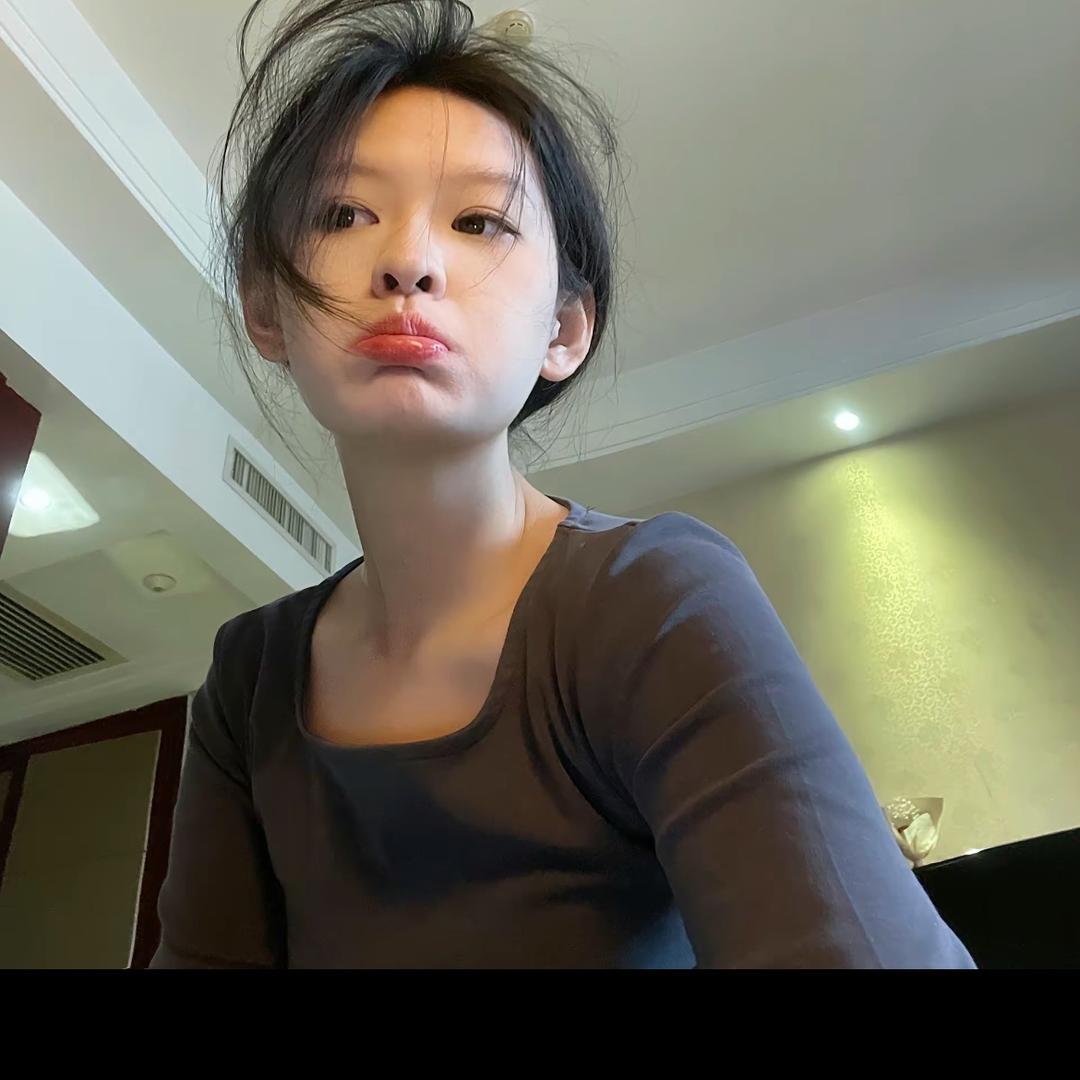 懒灿灿^_^