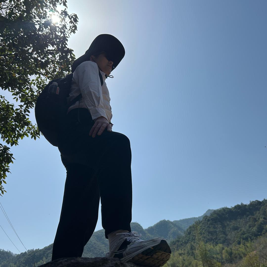 鑫裕房产小施