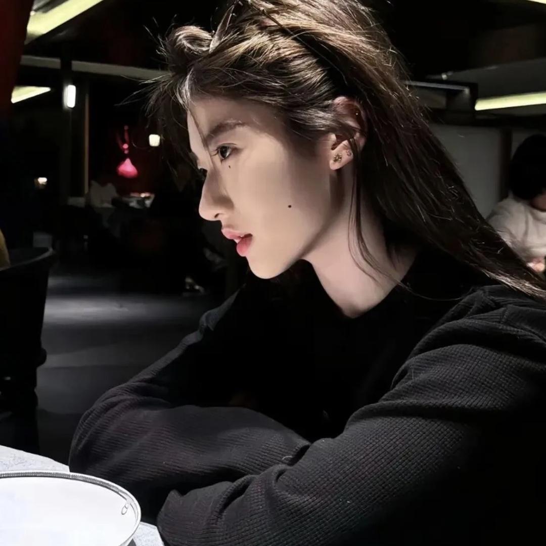 发疯的小美