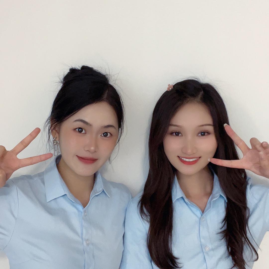 星卡发货小妹