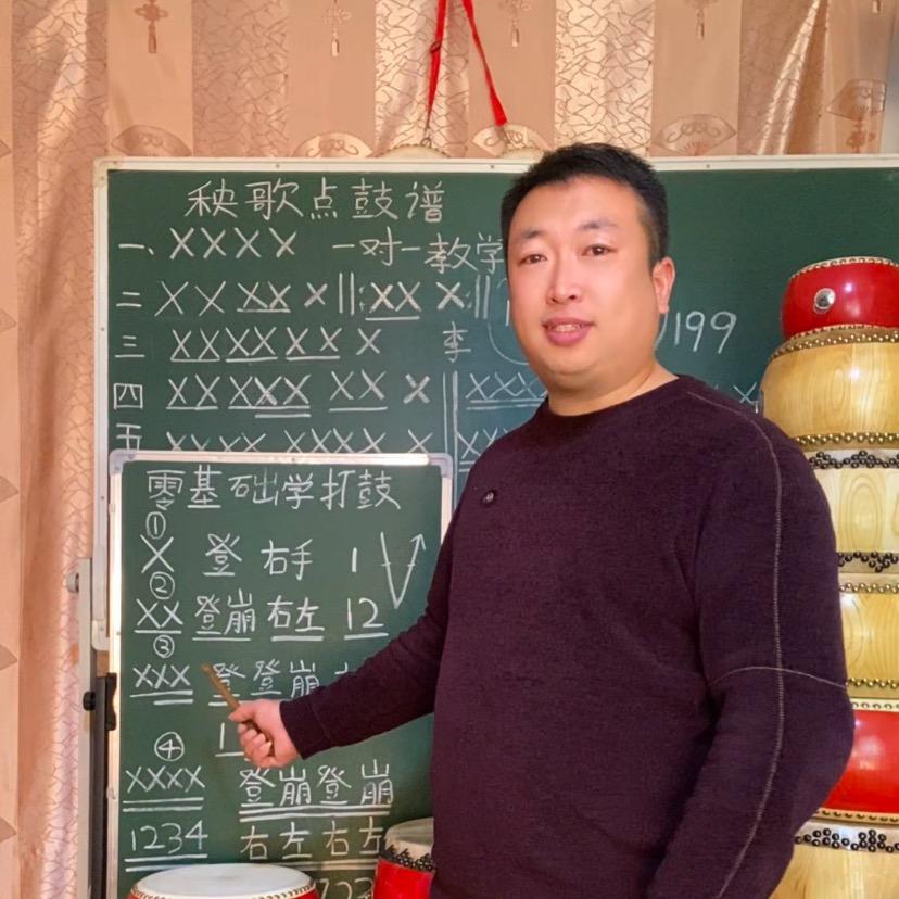 可爱酷宝贝【鼓乐】打鼓