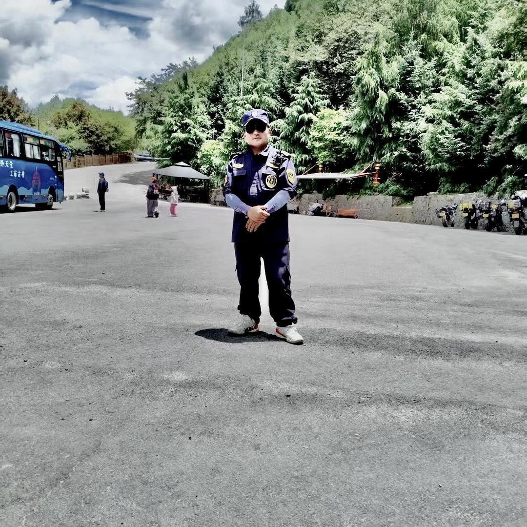 ༼གངས་ཅན་བུ་ཕྲུག་🐍༽