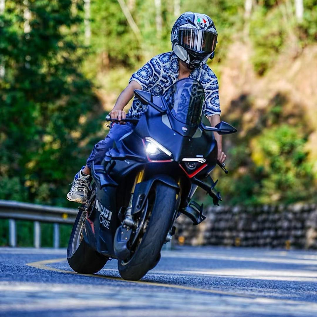 飞机卖摩托｜二手摩托