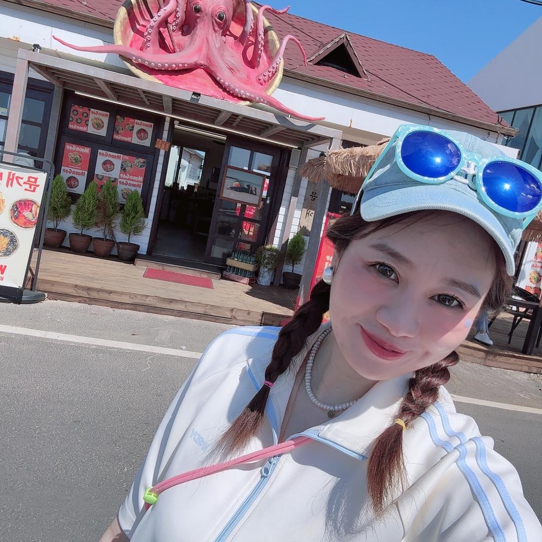 Cnuonuo陳、服饰集合店