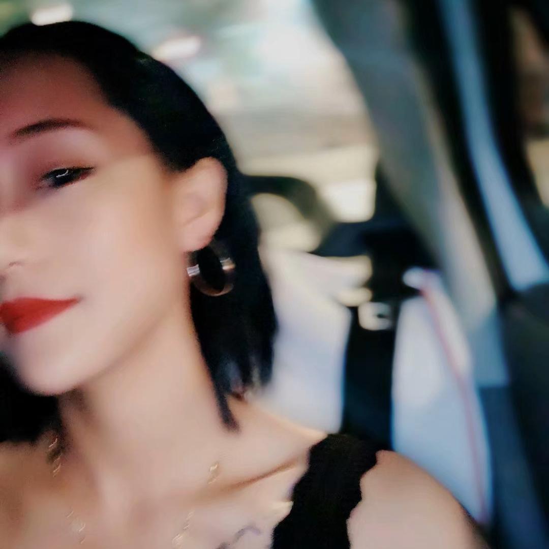 ᯅ美女也会ᵉᵐᵒ