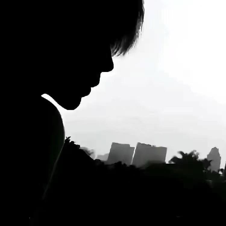 ￴1.