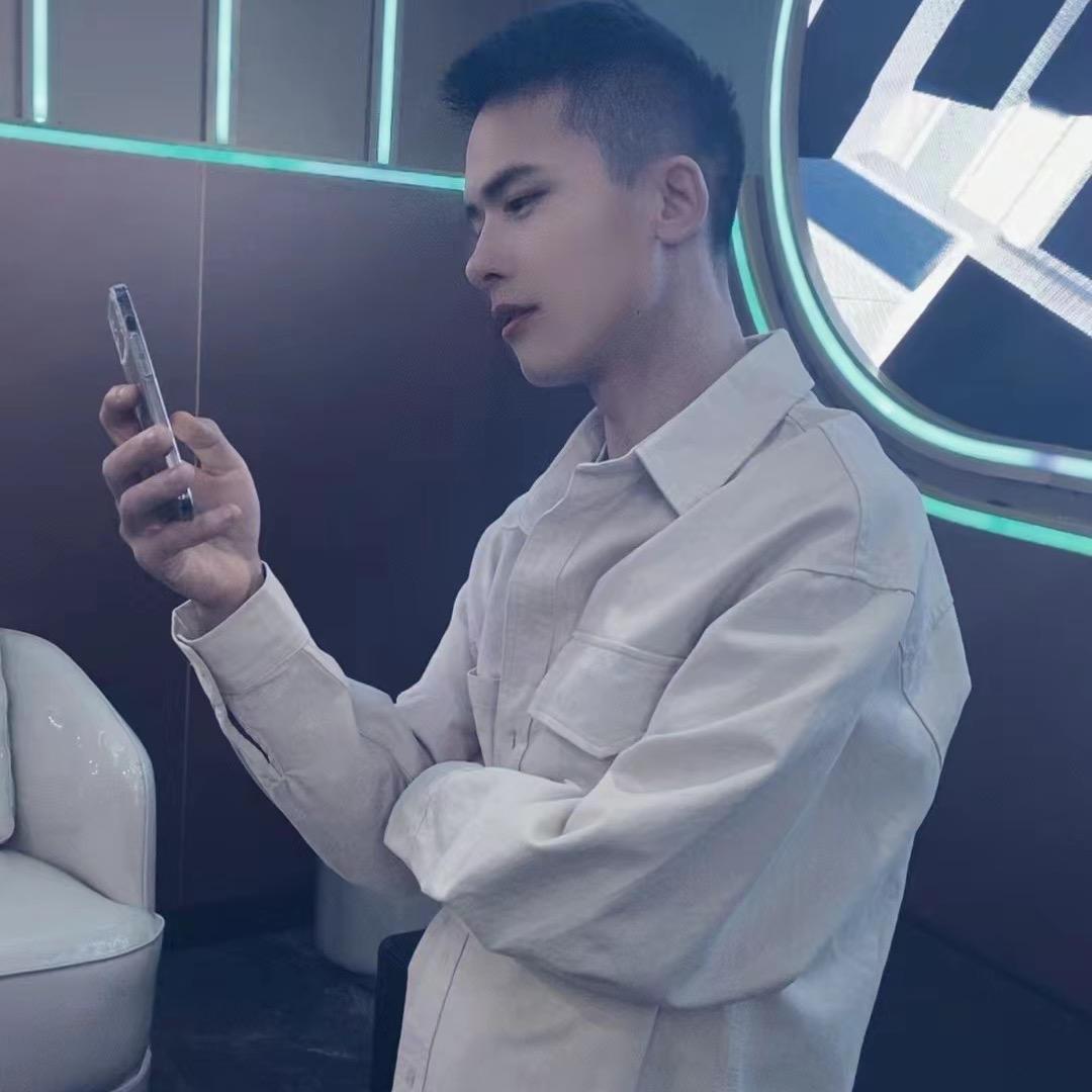 开心 毛毛
