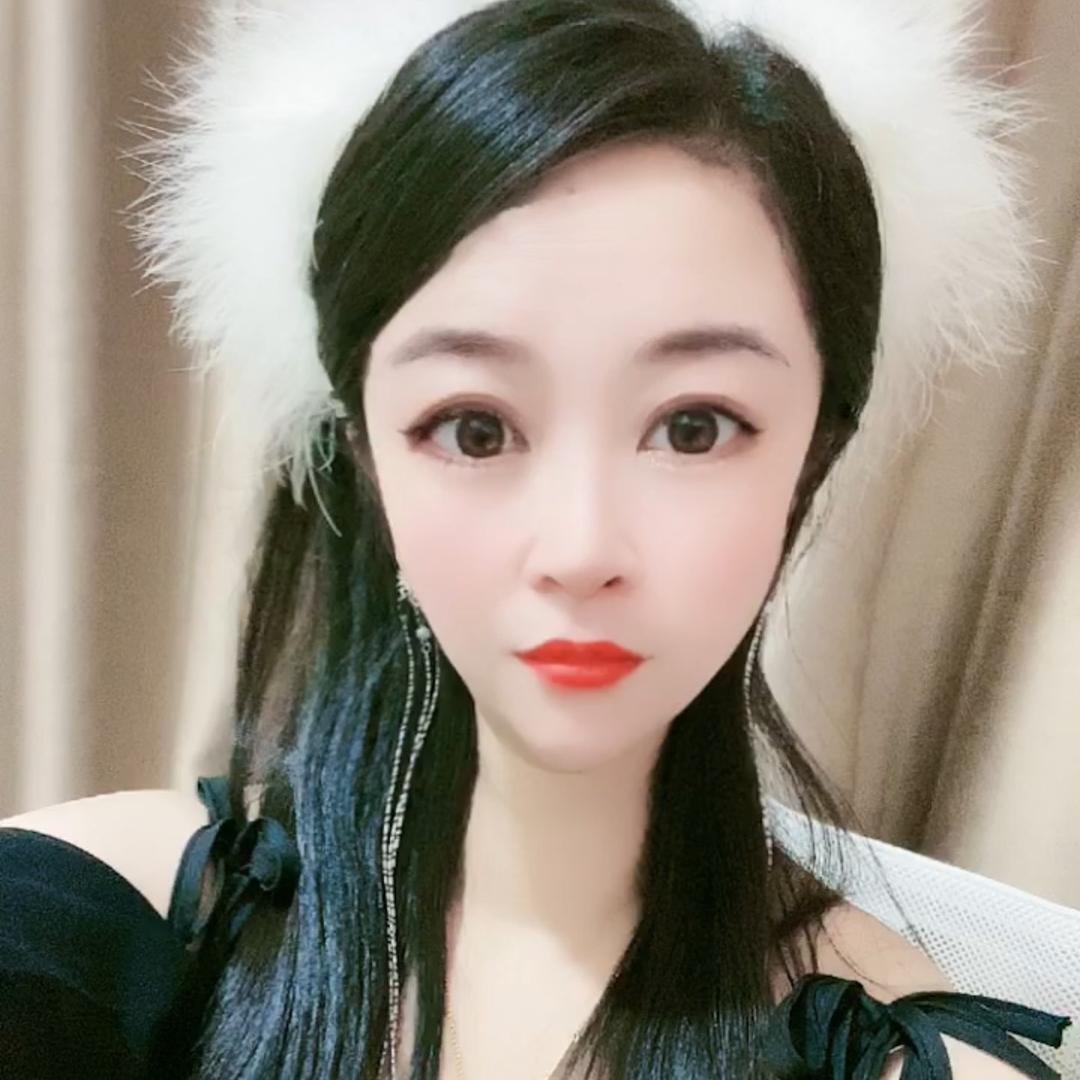 请叫我奶糖。大白兔