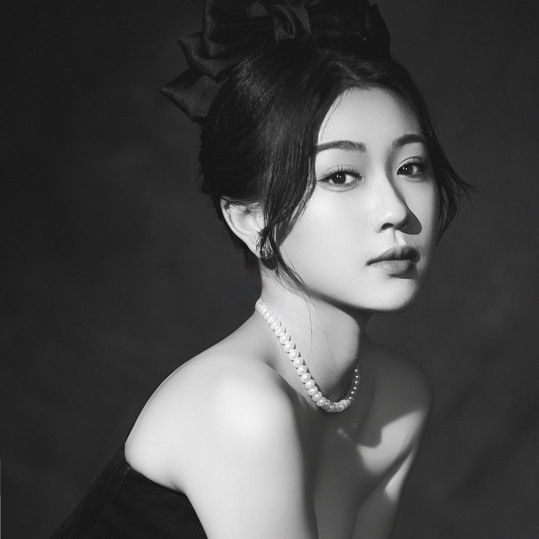 何子汐