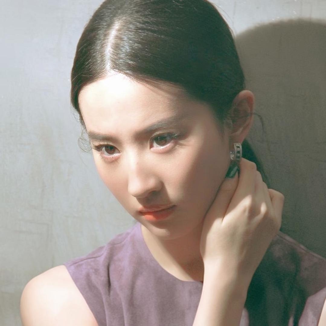 零个琳-