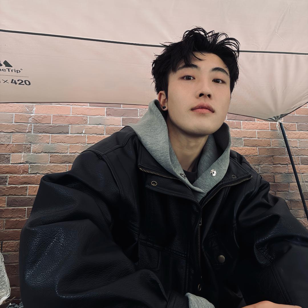 梅川褲紫-男士发型