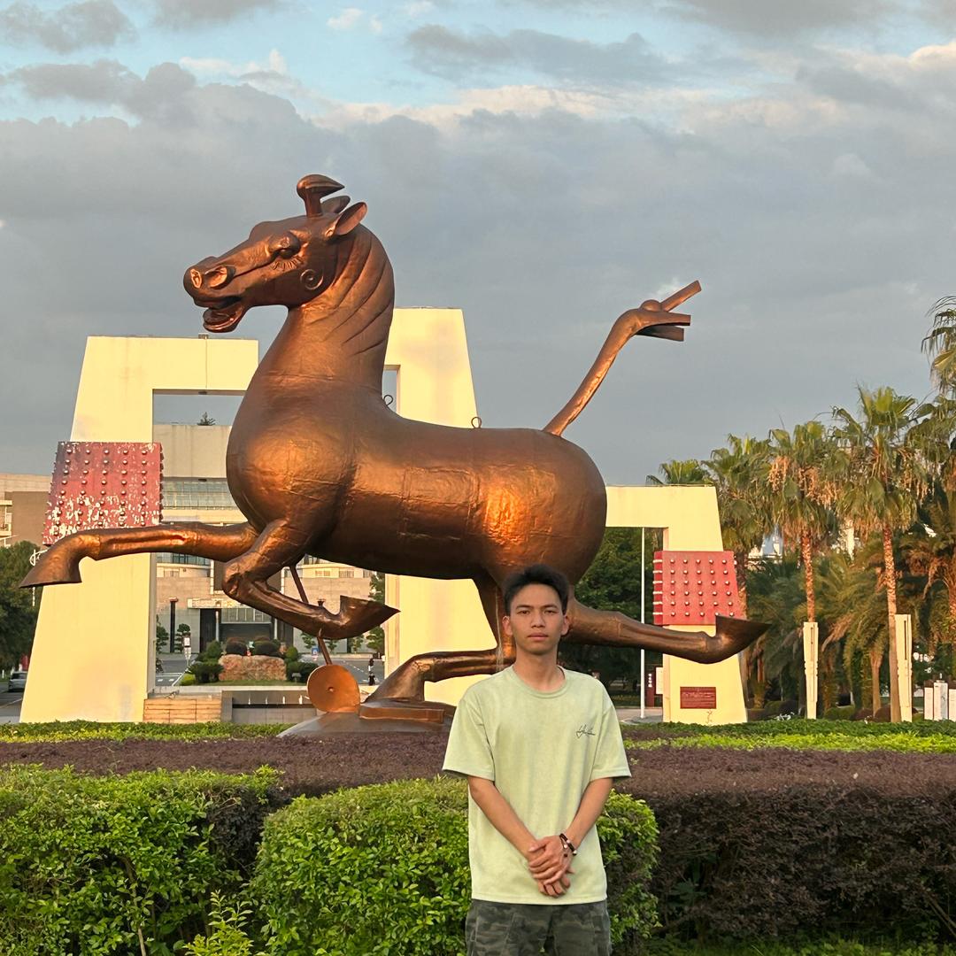 桂林旅游学院小灵通