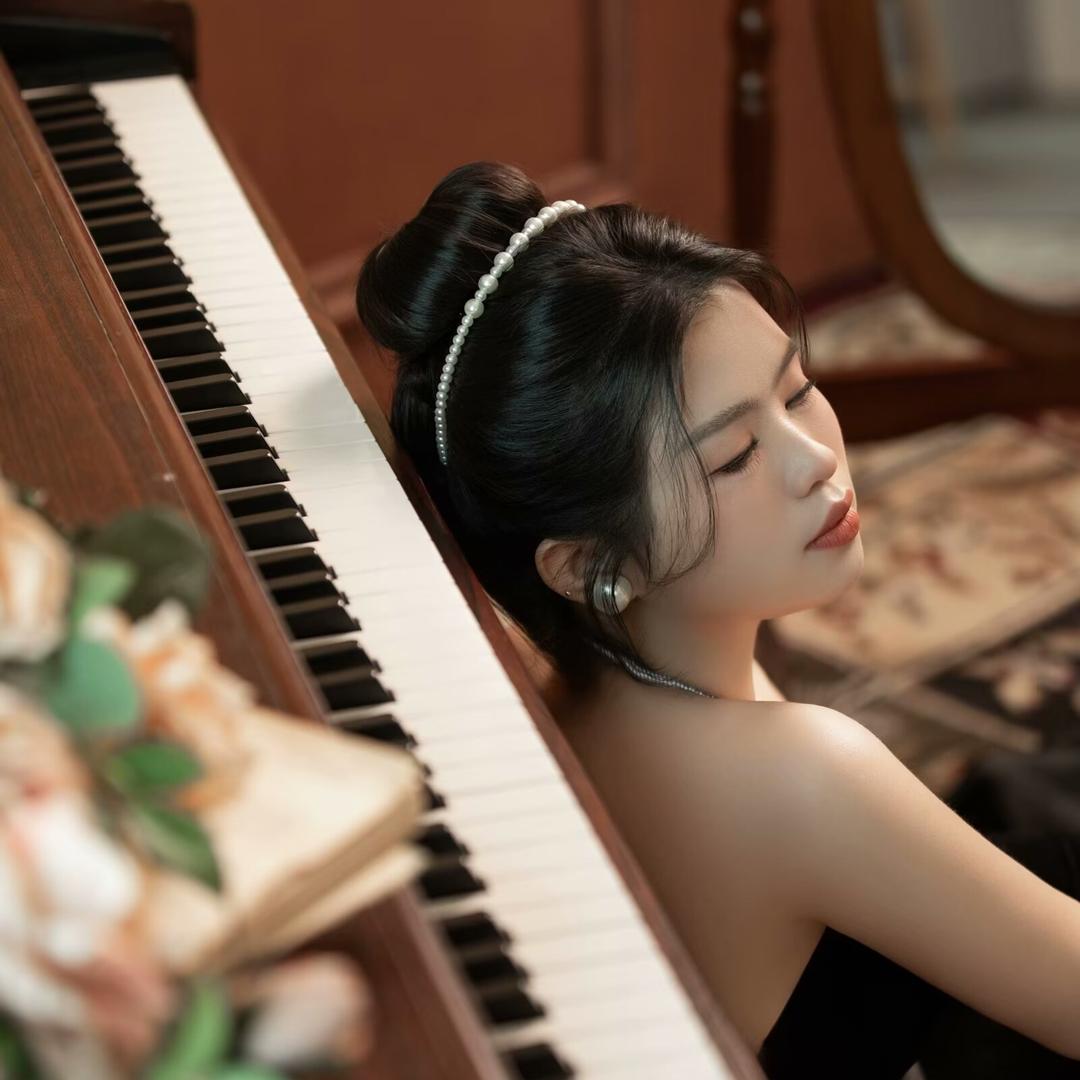 💞浅笑不语💕