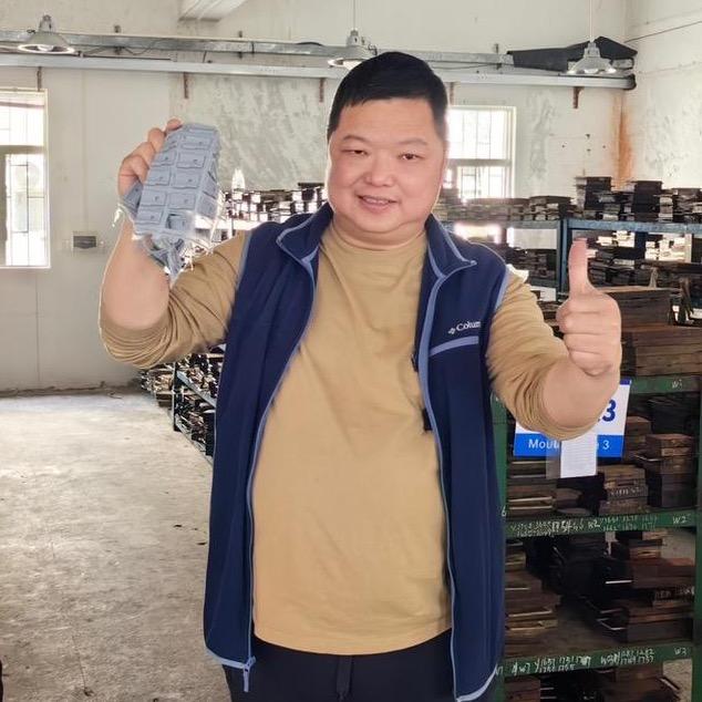 伊兆精密硅橡胶（胖哥）