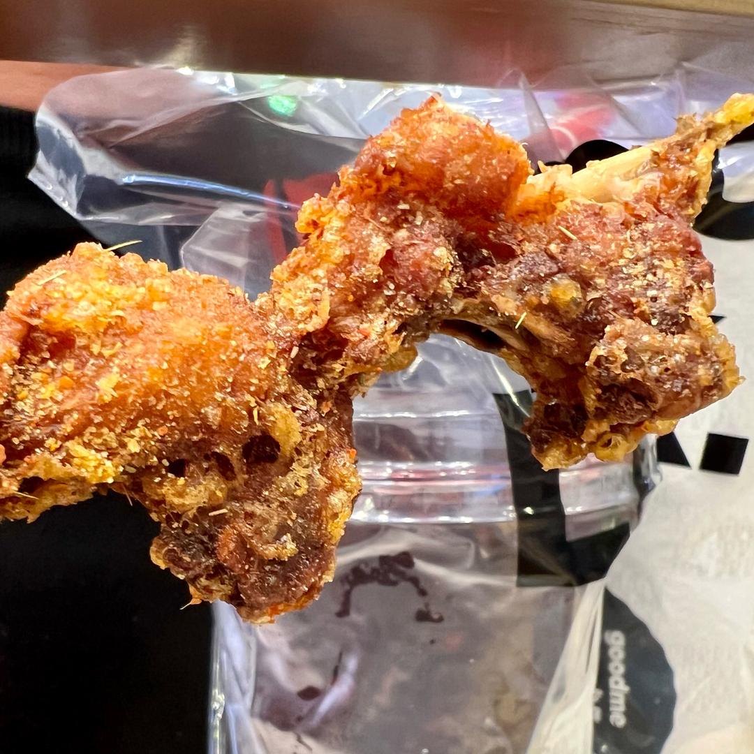 家瑶爱吃-搬砖中