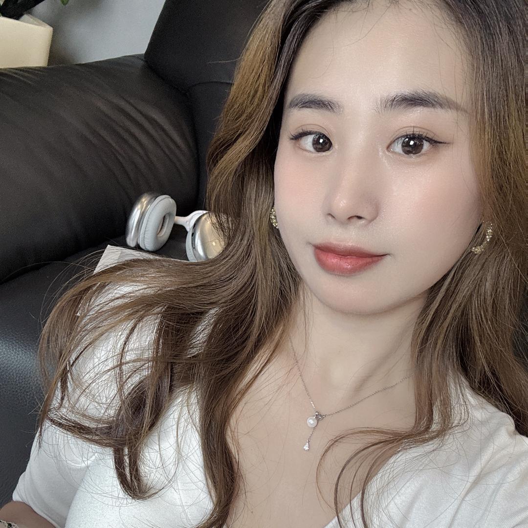 小刘爱吃香菜