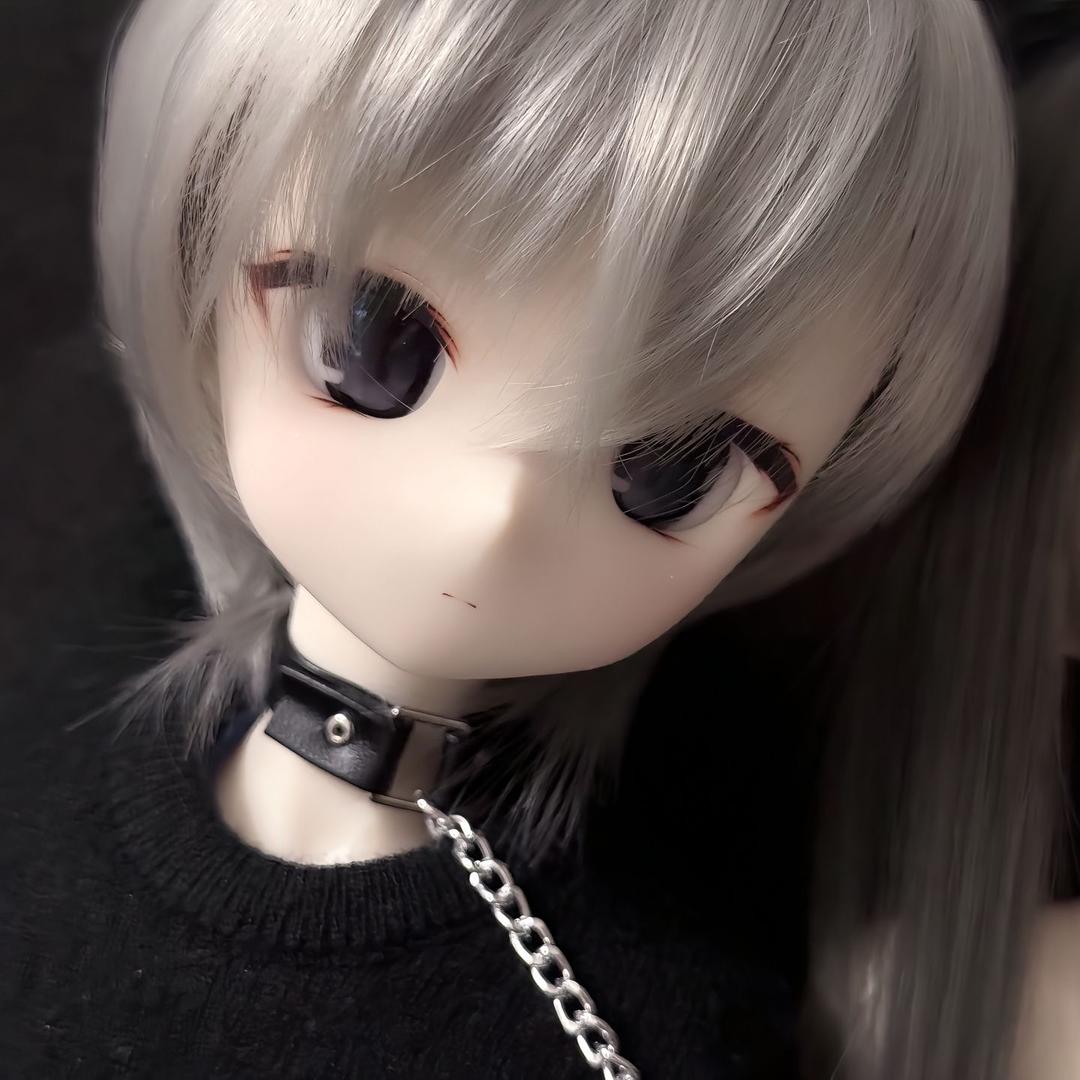 覔