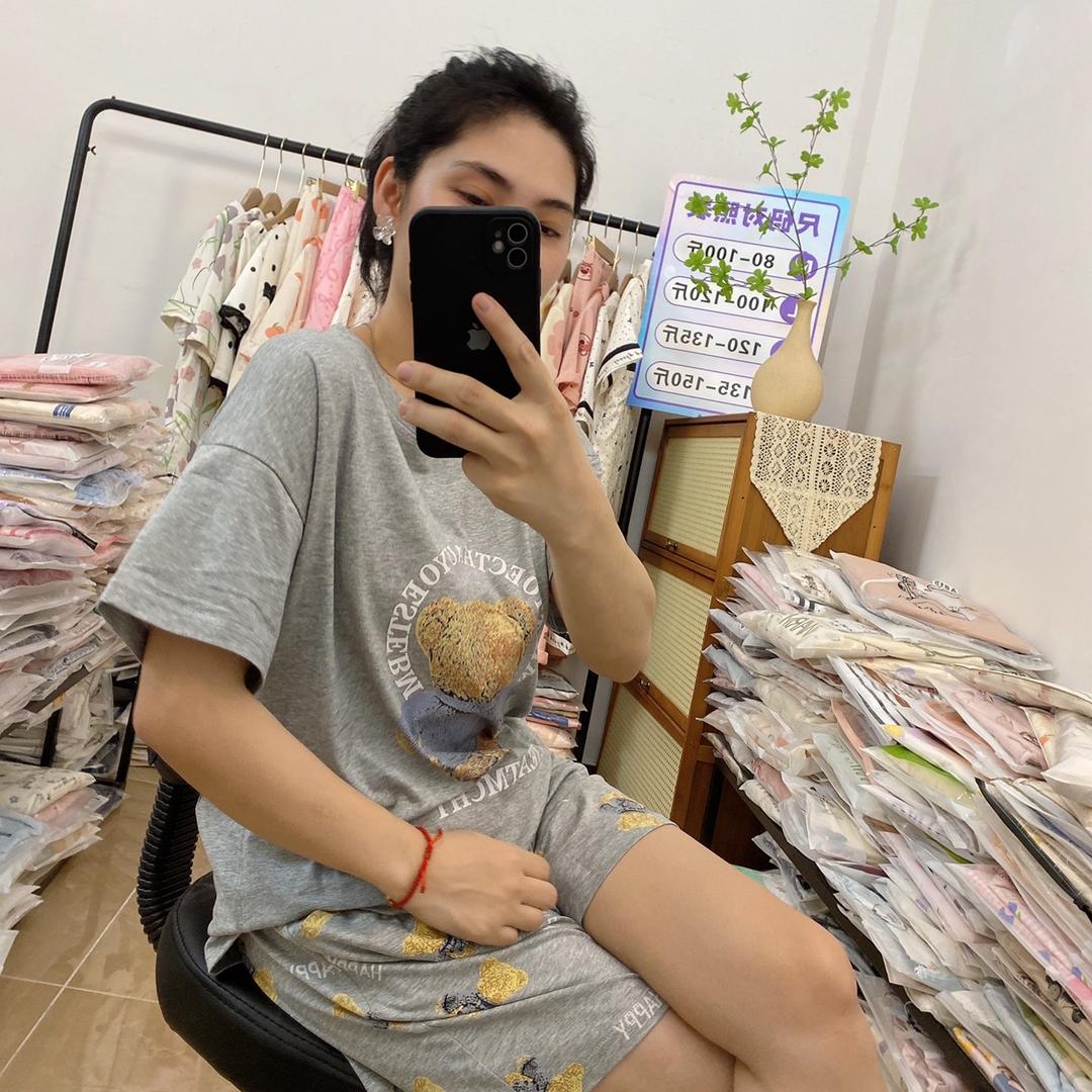 乐希家居服睡衣