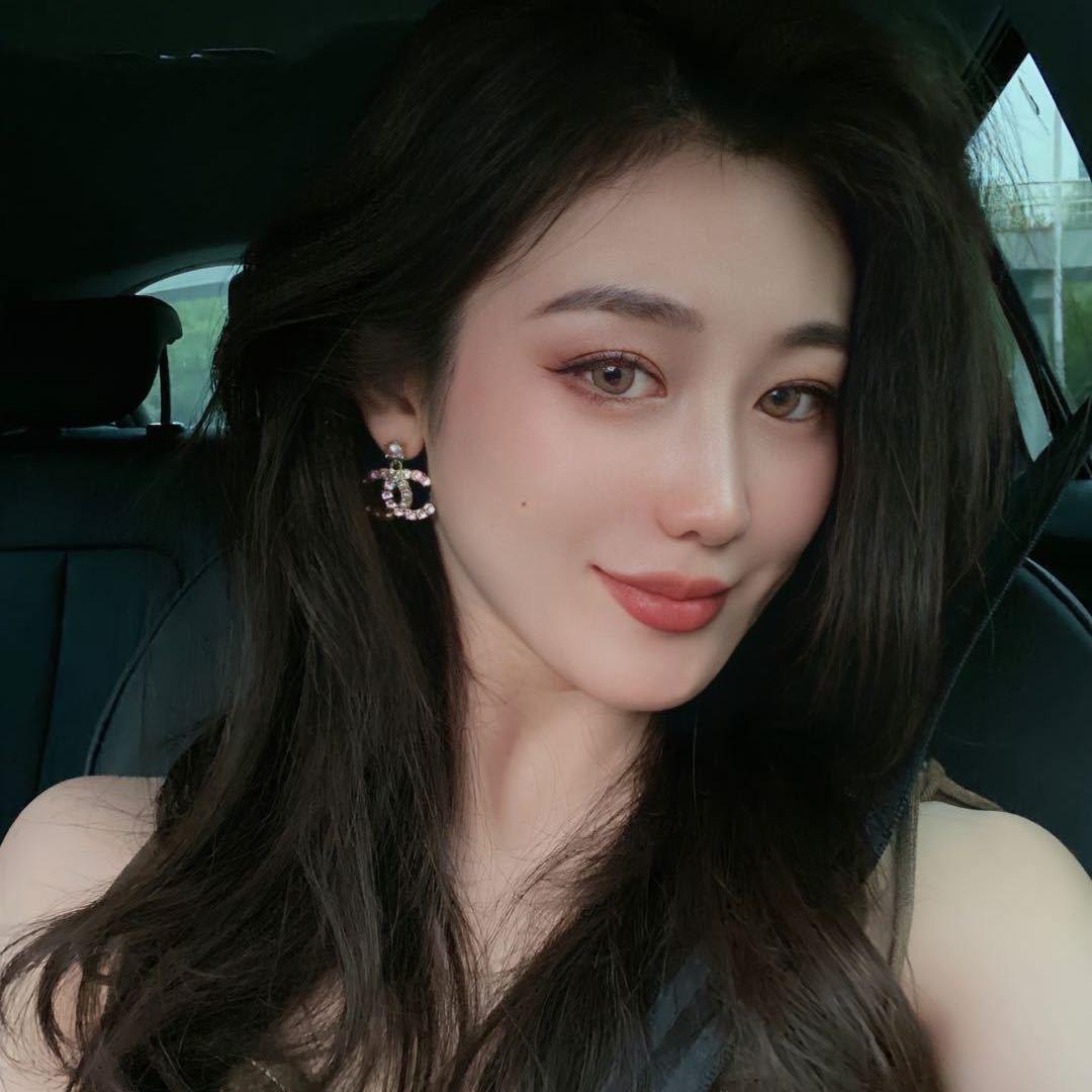 潇潇是潇洒的潇