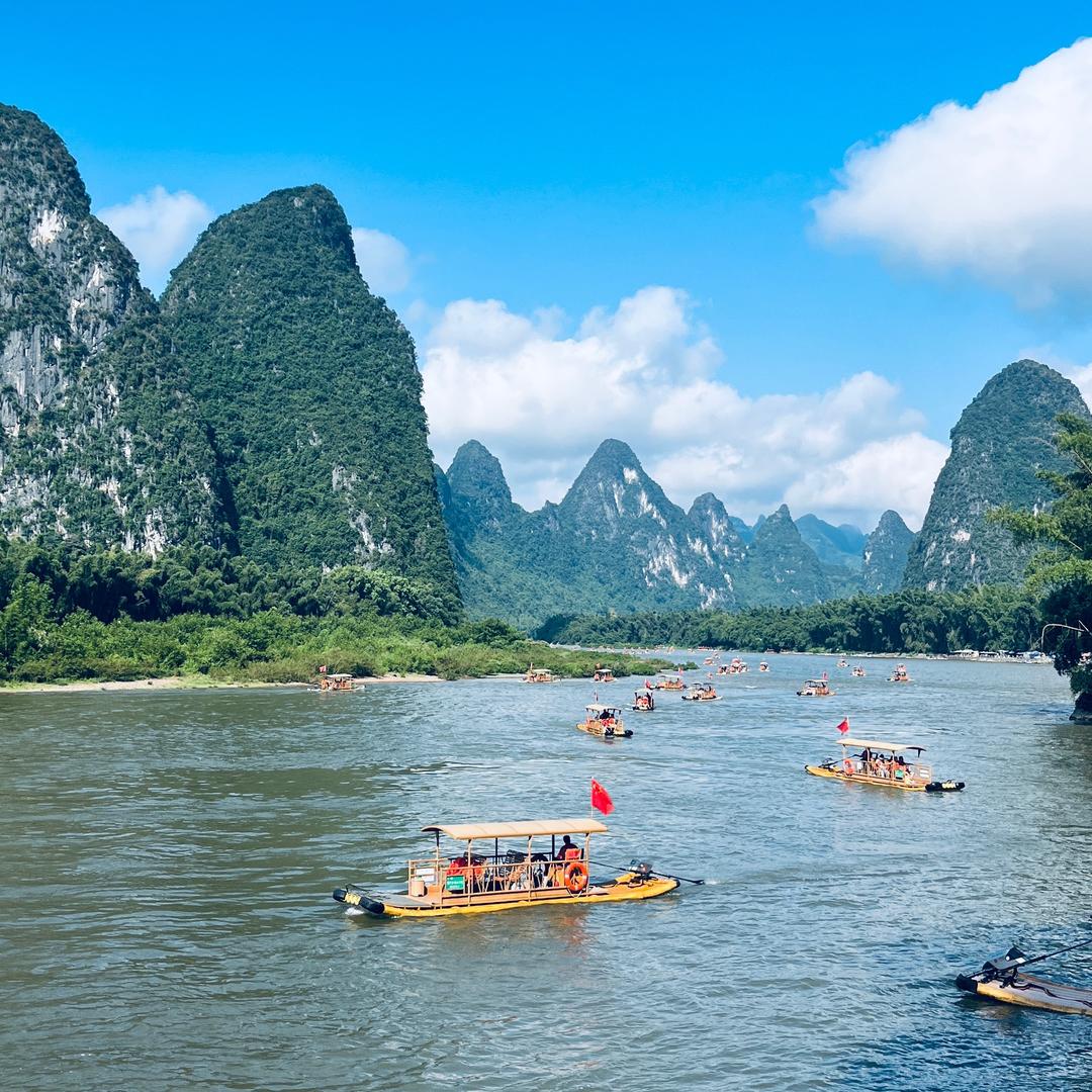 小小彬