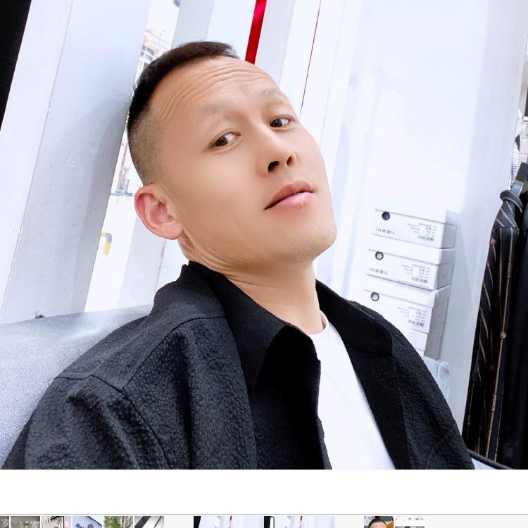 殷哥（汉南雷洛迪欧男装店）