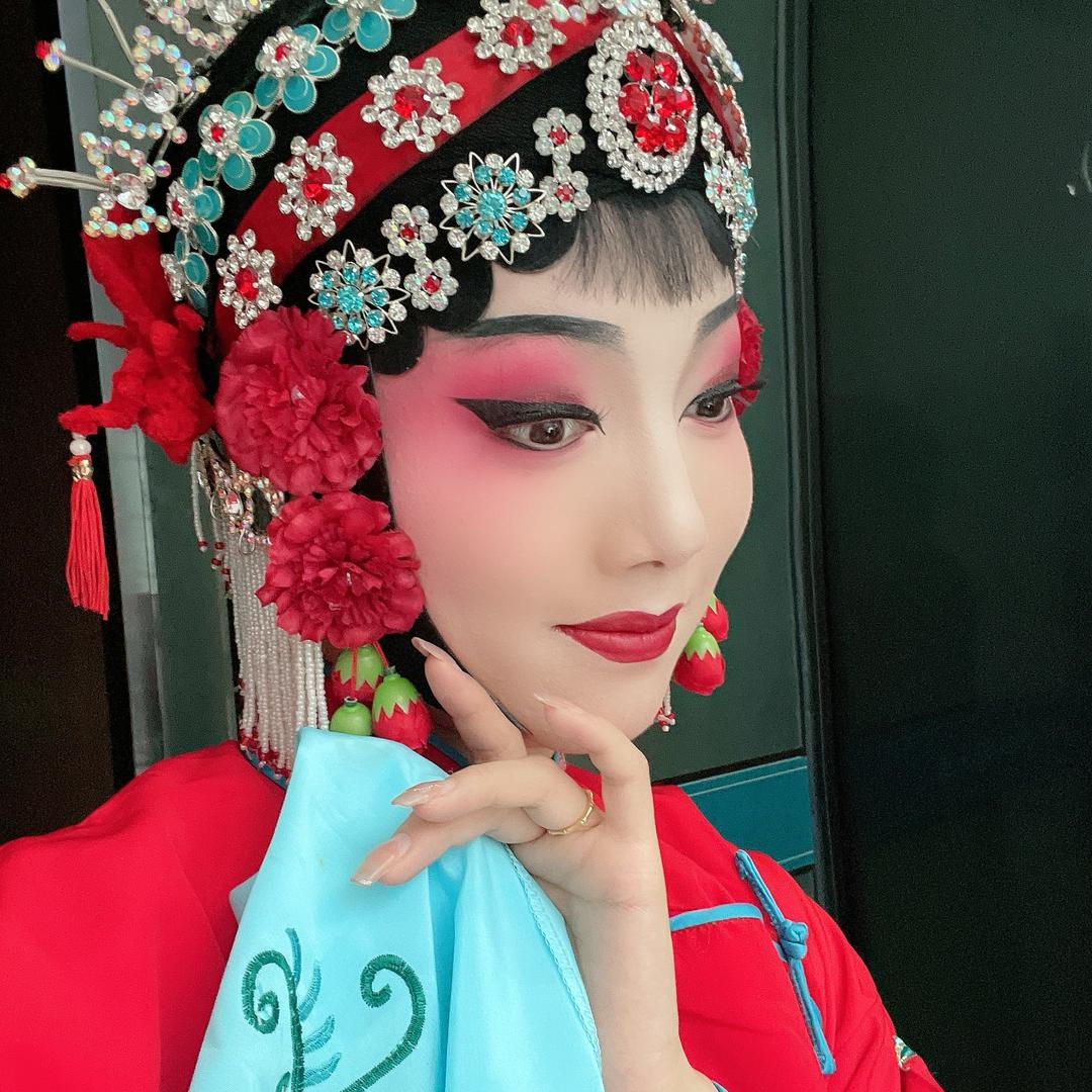 张茜茜～