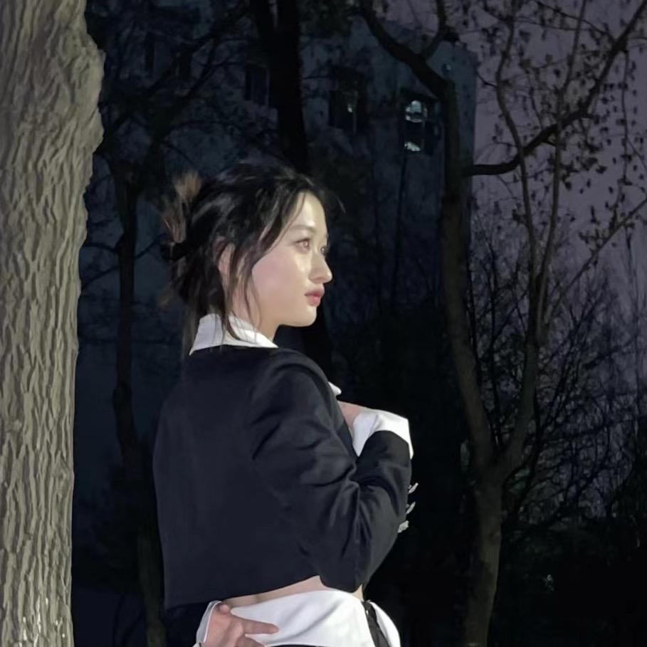 容西托管李老师