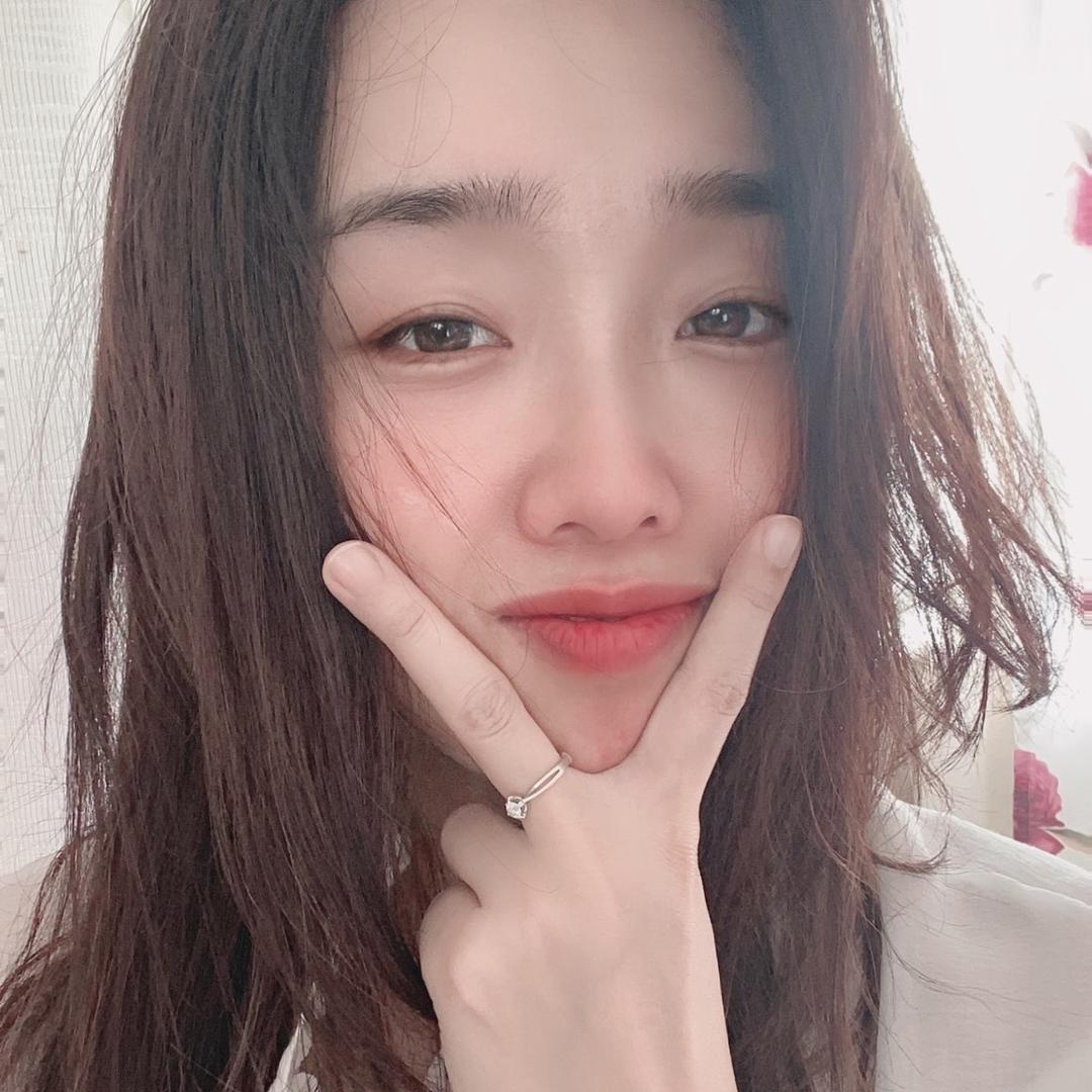 是明明吖🏸️