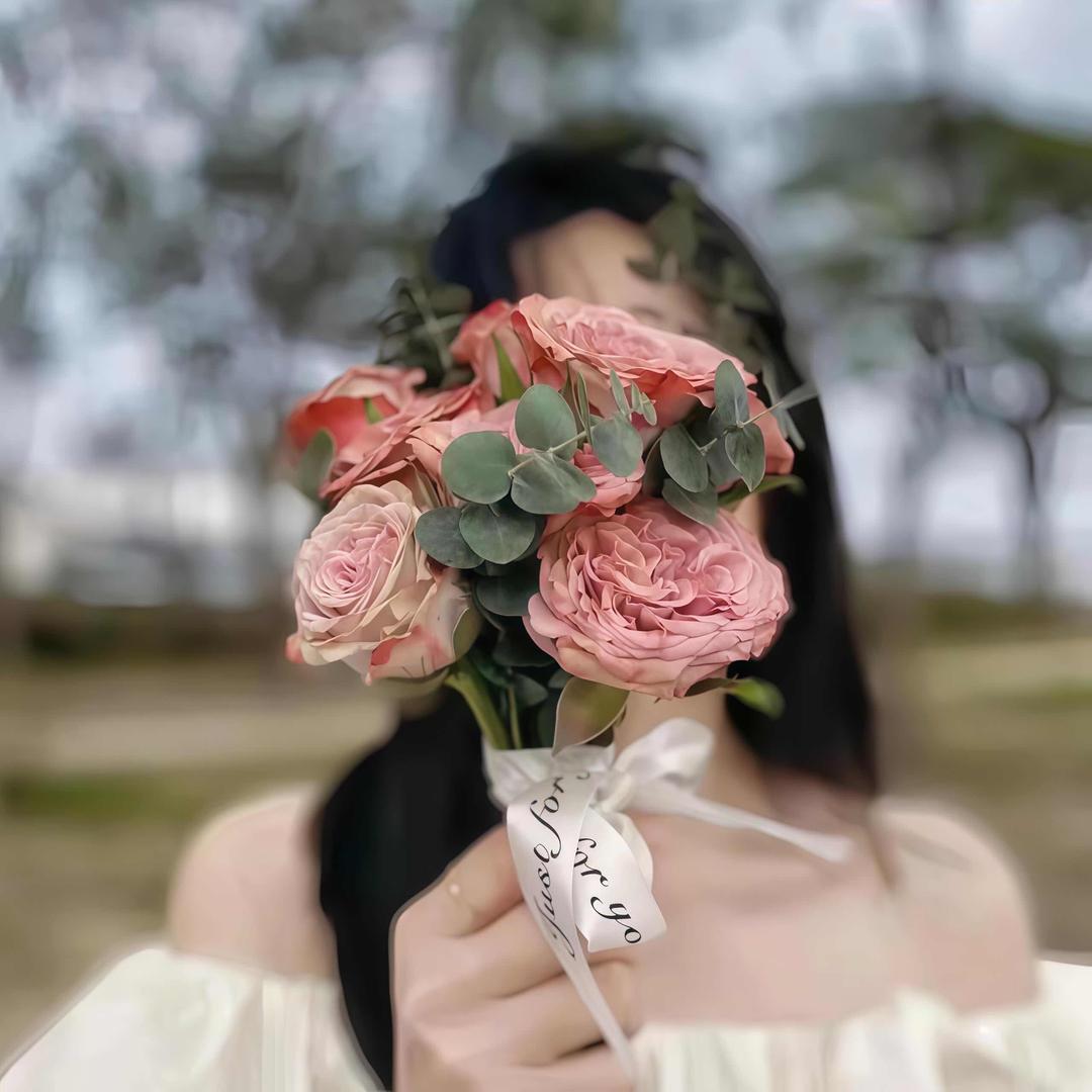 u🌸