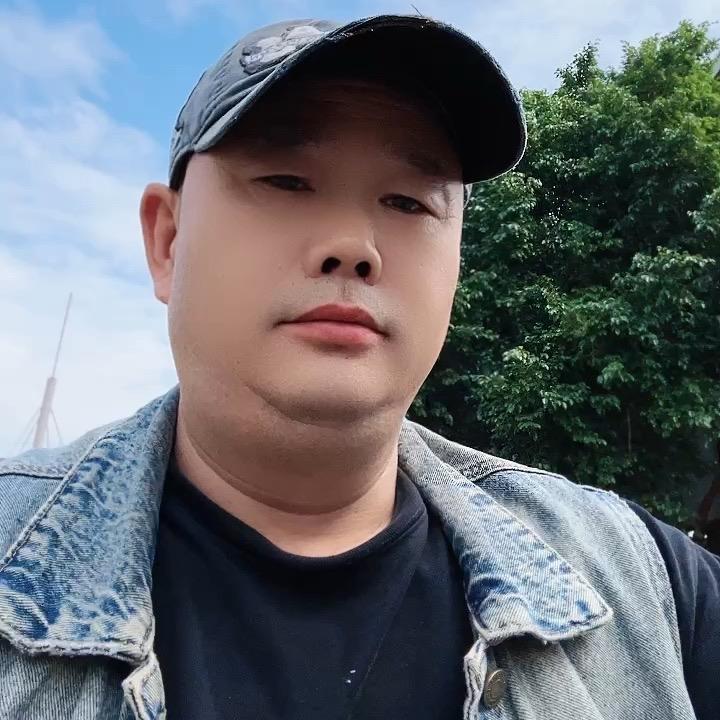 靠谱大叔🧍‍♂️