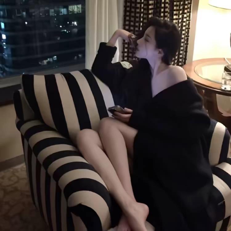 小宝^