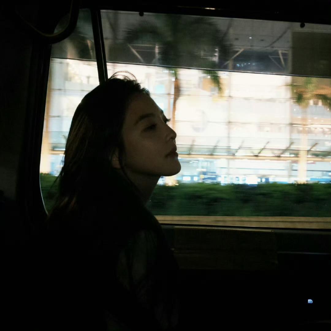 闪闪✨