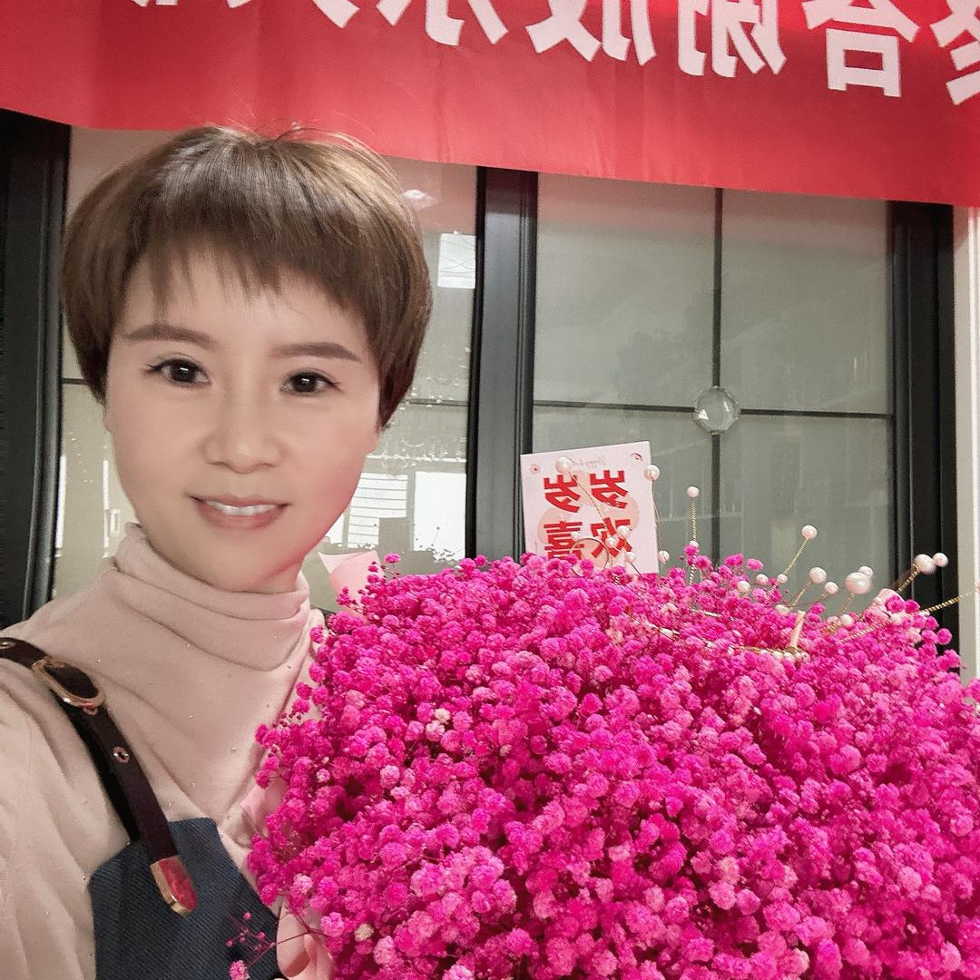 白水丽丽下班女王