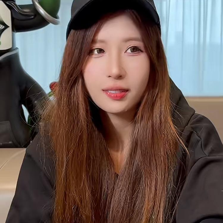 Maya 也是个甜妹