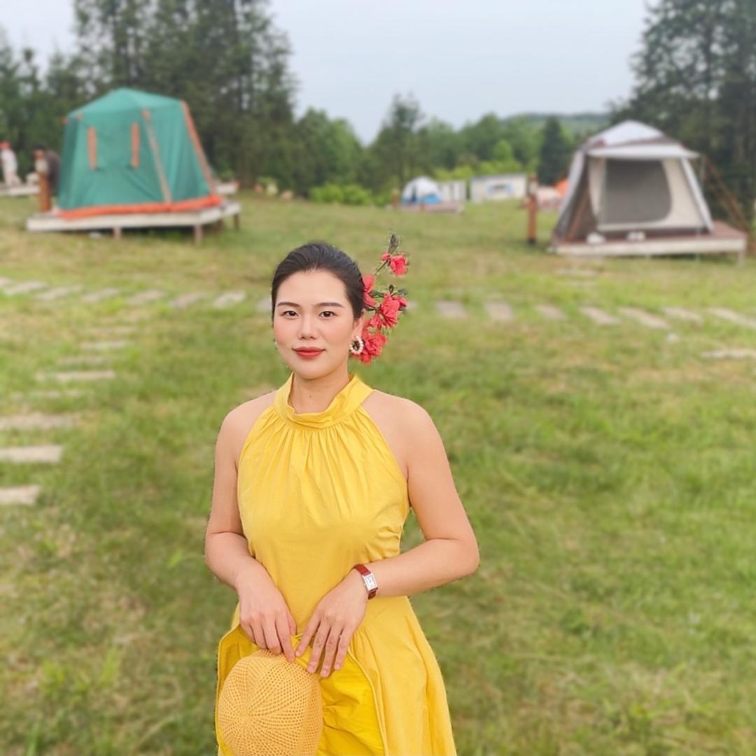 杨红