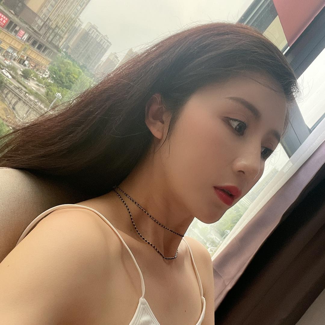 昕凌呀😁