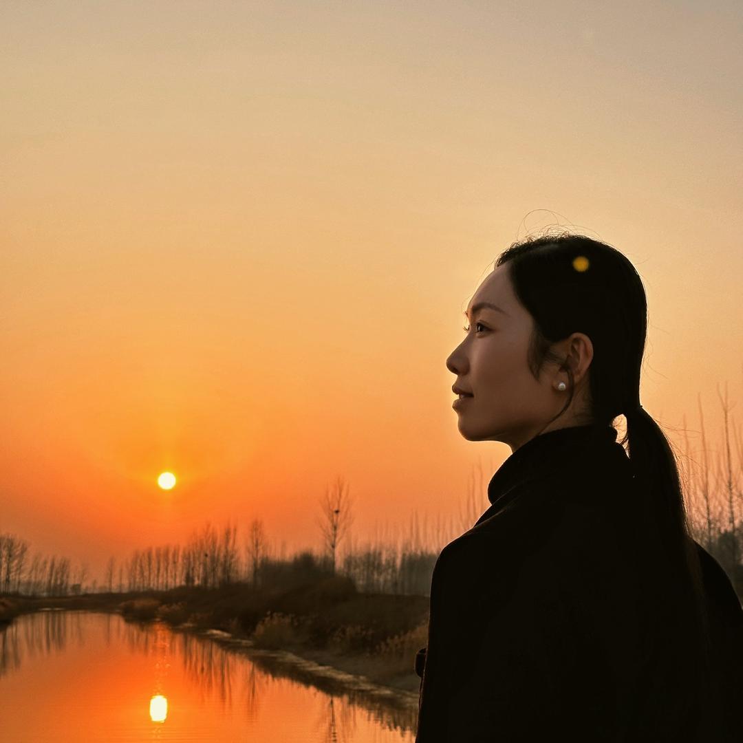 李·不管