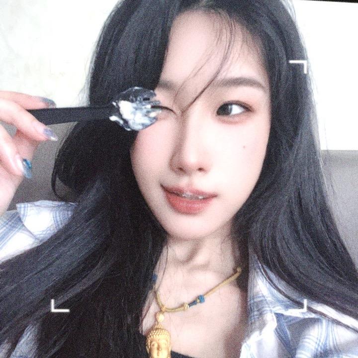 乐悠刘🫥
