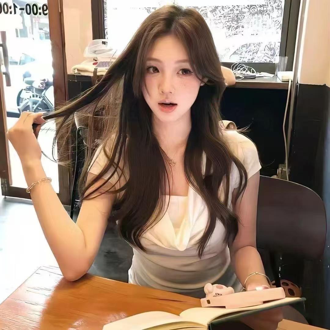 歪歪^