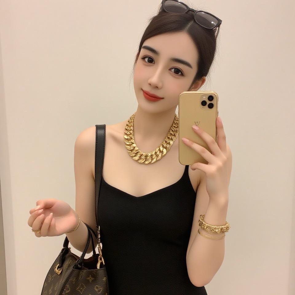 @💗(ღ˘⌣˘ღ): : 💕: এ᭄