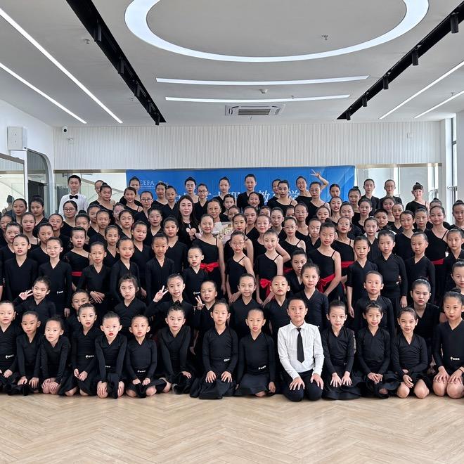 （星舞缘)小米老师