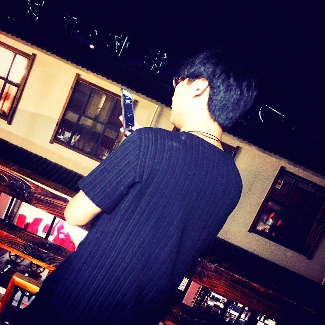 小施哥
